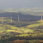 800px-AitkenSpenceWindPower-Ambewela-September2012-1